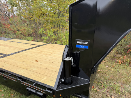 New 2026 Diamond C DET210 DECK OVER TILT TRAILER 20’ TILT 6’ STATIONARY 23K G.V.W.R.