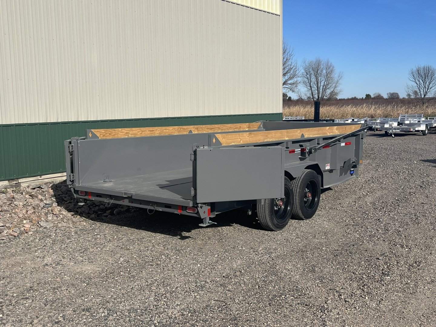New 2026 16' 18k Diamond C Low-Pro Telescopic Dump Trailer