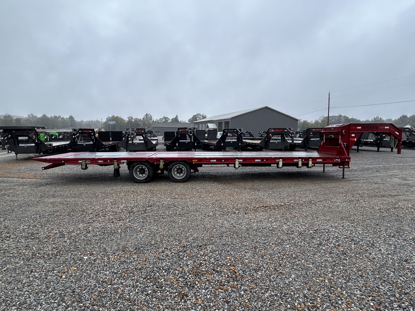 Used 2024 MAXXD 34' x 102" 30k Hyd Dove Gooseneck Trailer