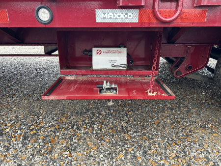 Used 2024 MAXXD 34' x 102" 30k Hyd Dove Gooseneck Trailer