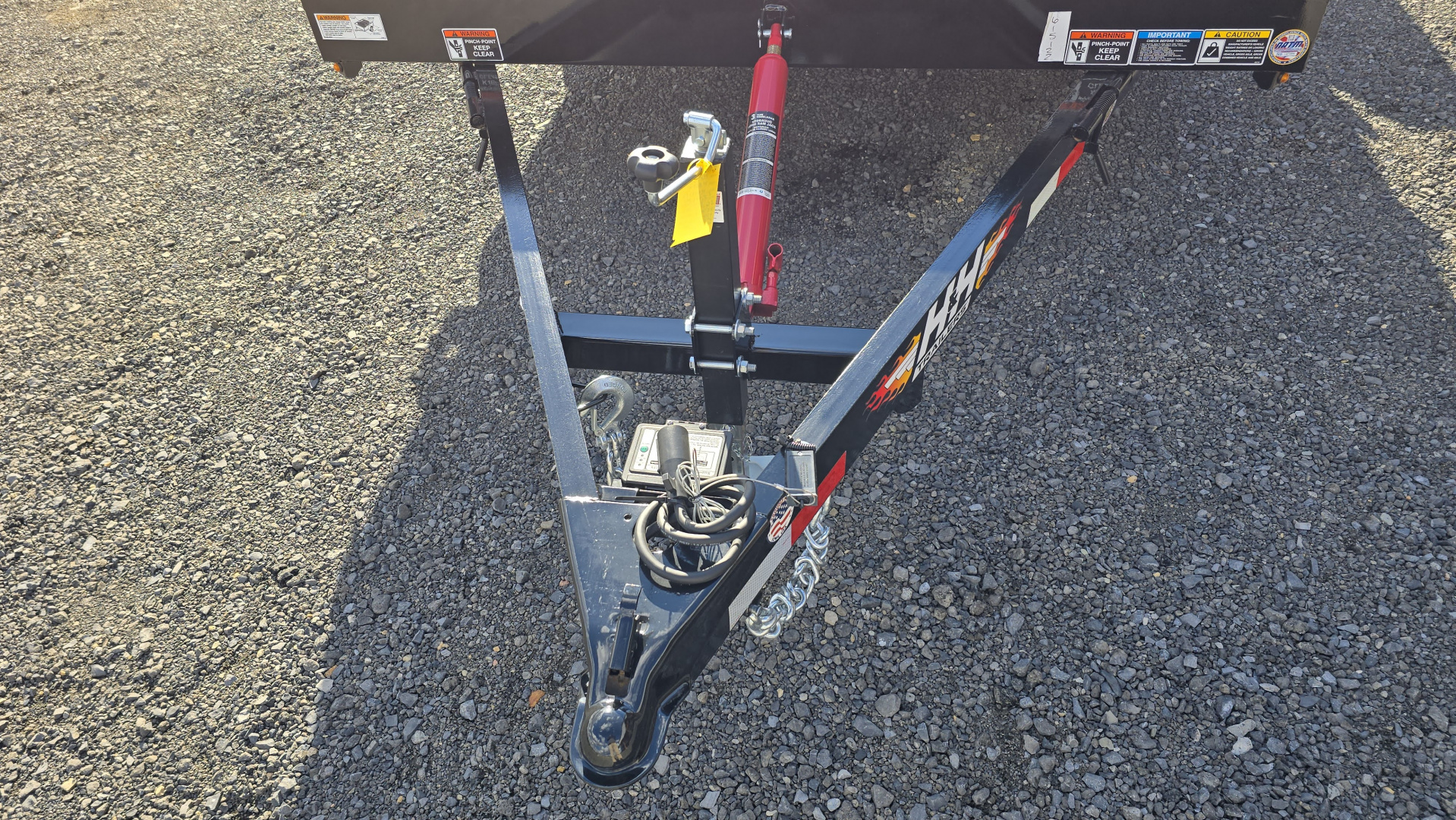 New 2026 Car Hauler Tilt / 82"x20'/ 9900 GVWR