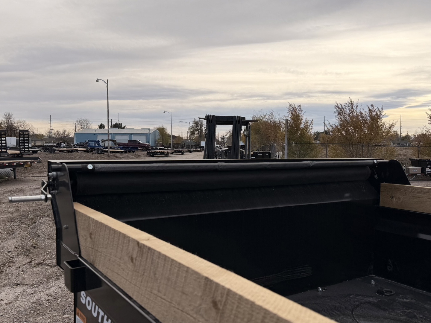 New 2026 Southland Trailers 6-12 Dump 7K Axles