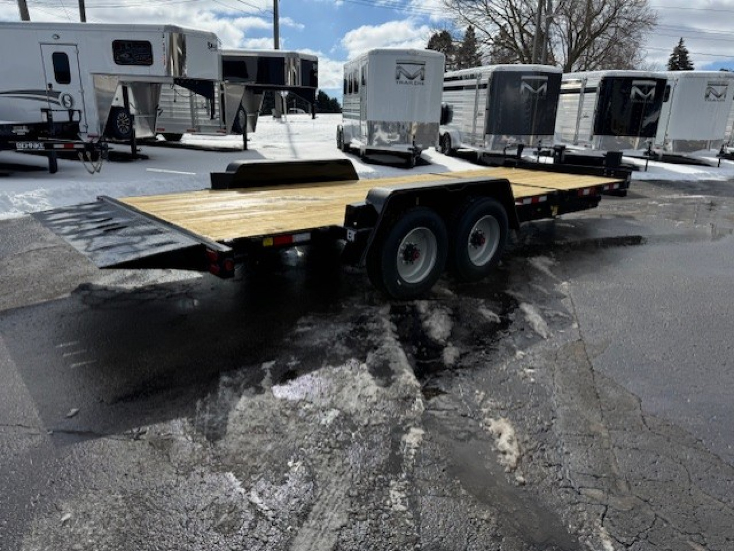 New 2026 Behnke TBCT2220ET-10K Tilt Trailer