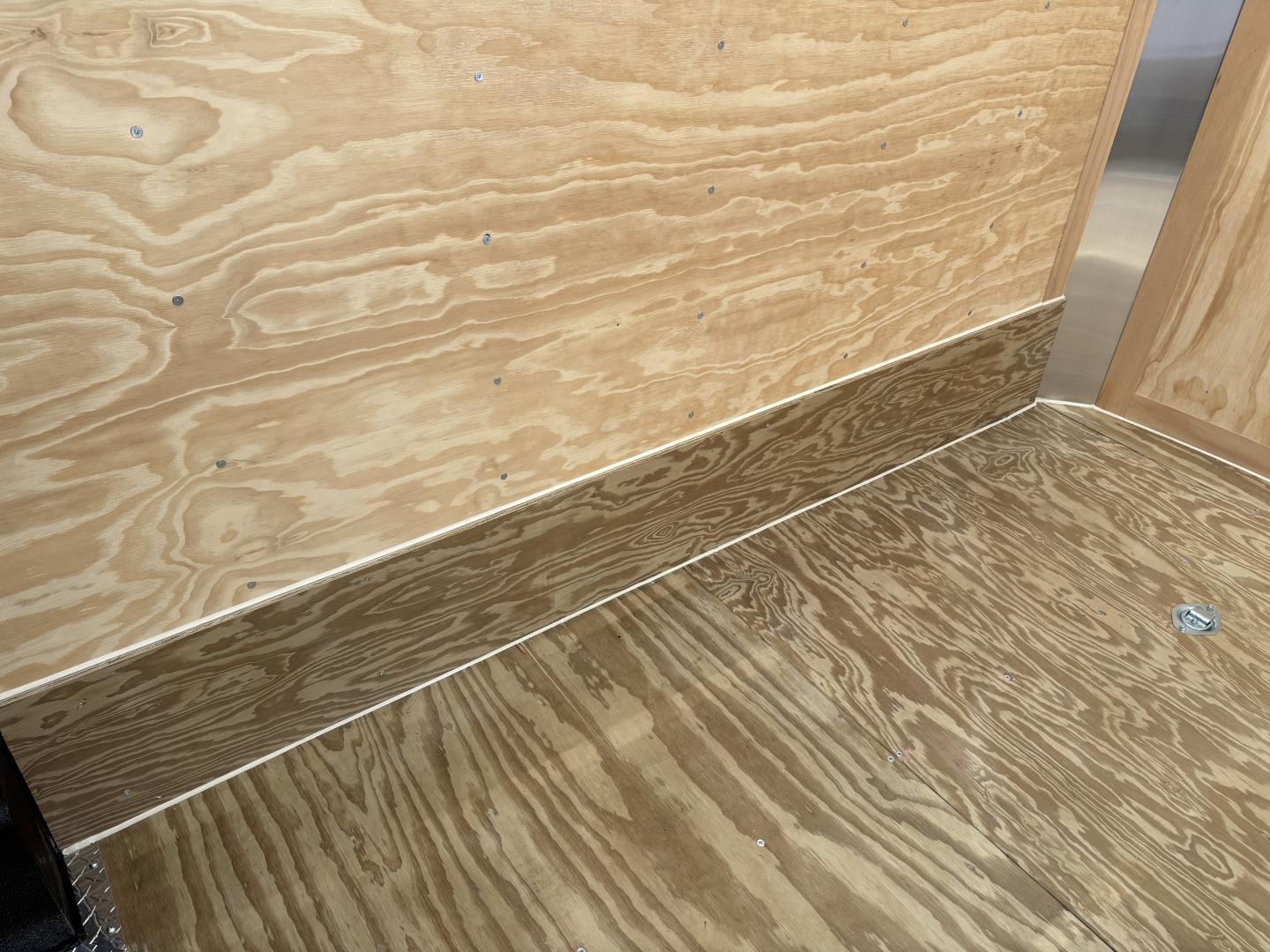 New 2026 Haul About Trailers 8.5'X18' LEOPARD W/LANDSCAPE PACKAGE Cargo / Enclosed Trailer