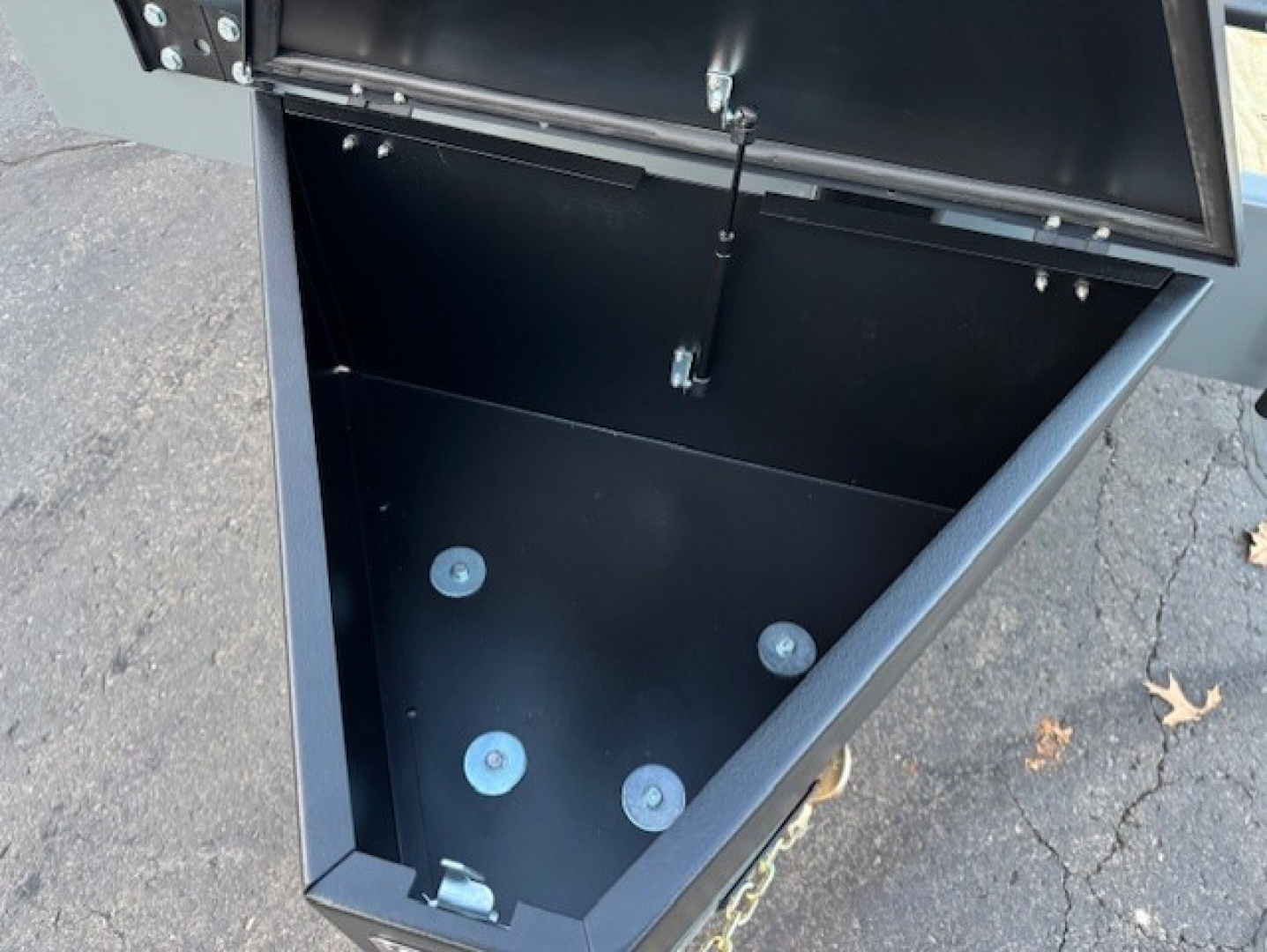 New 2026 Behnke TBCT2020ET-10K Tilt Trailer