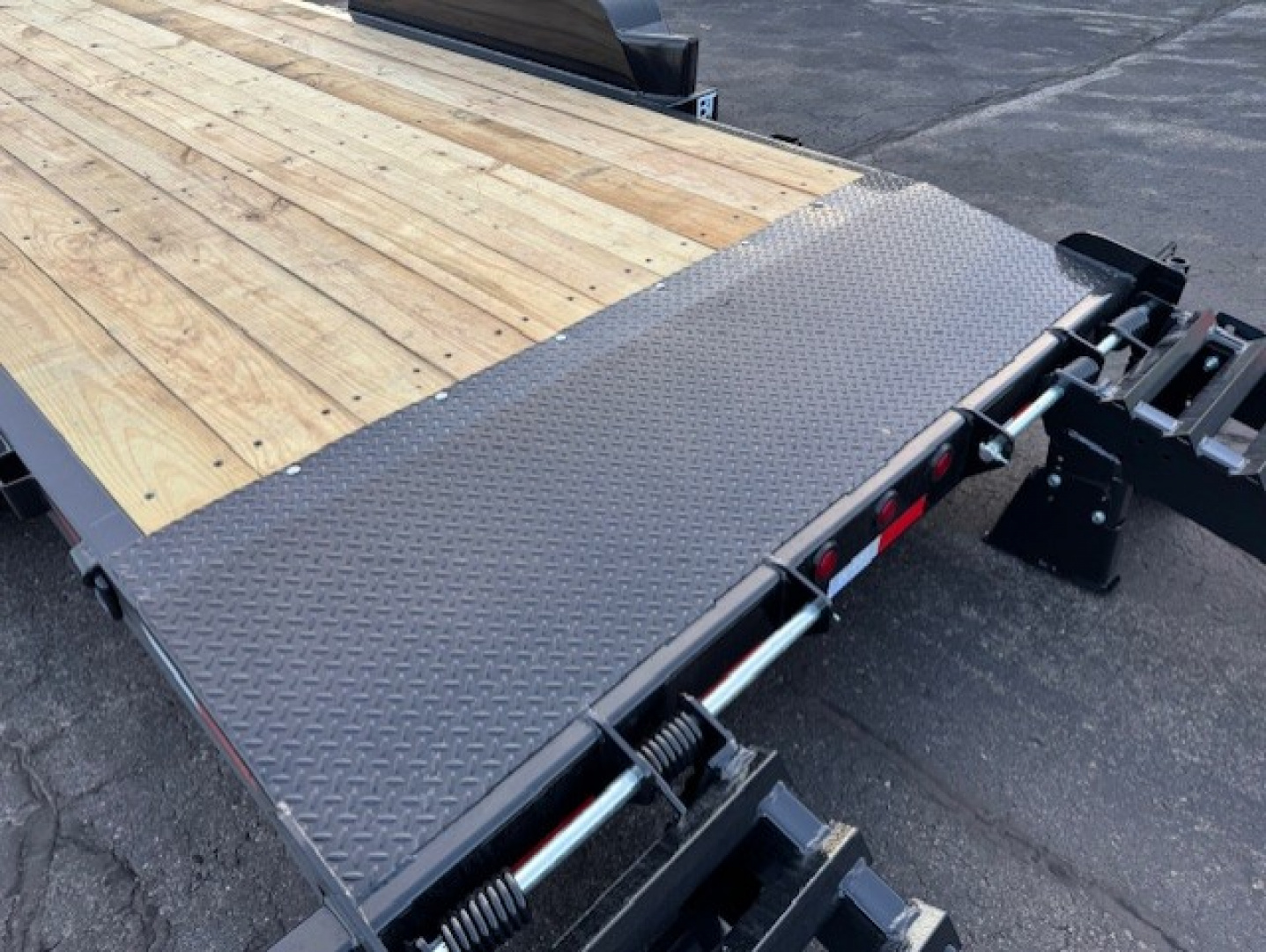 New 2026 Behnke CBCT2020E-S-10K Equipment Trailer