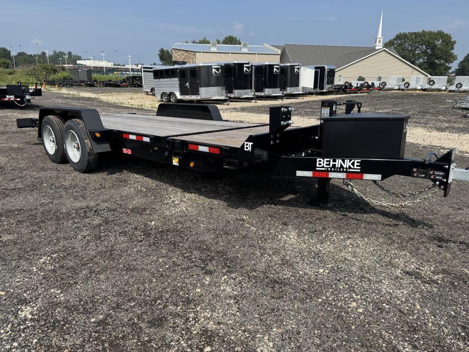 New 2026 Behnke TBCT2016ET Tilt Trailer