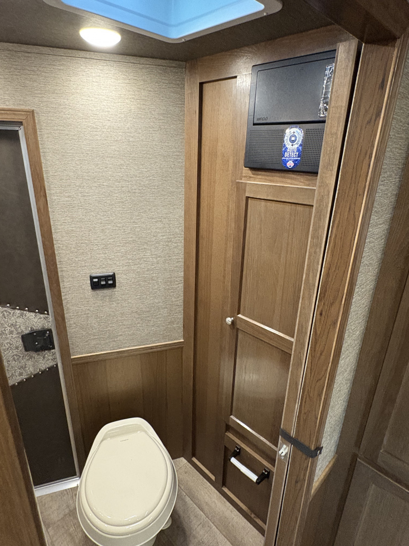 New 2025 SMC P8413 Patriot 4 Horse Trailer