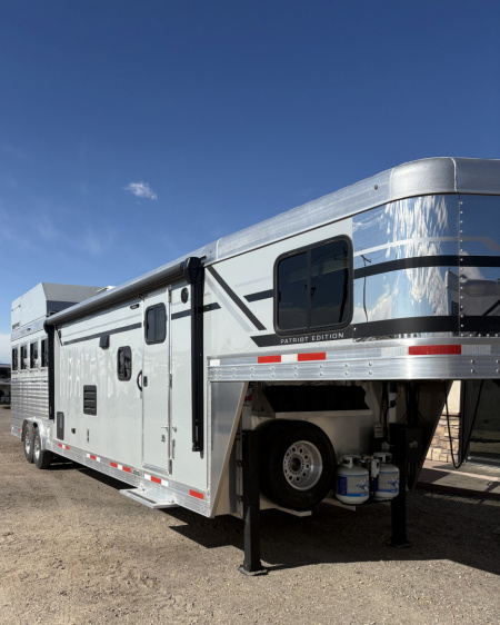 New 2025 SMC P8413 Patriot 4 Horse Trailer