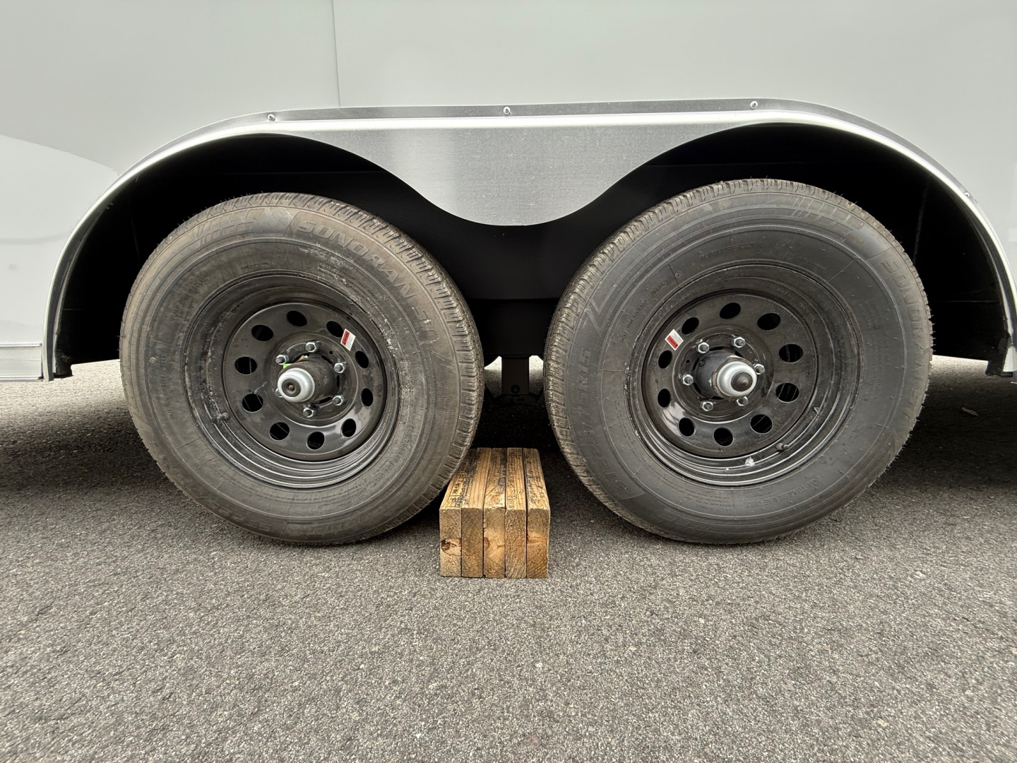 New 2026 Cross Trailers 8.5X24 Cargo / Enclosed Trailer