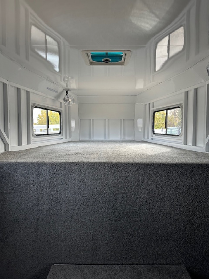 New 2026 Trails West Santa Fe 26' Stock/Combo