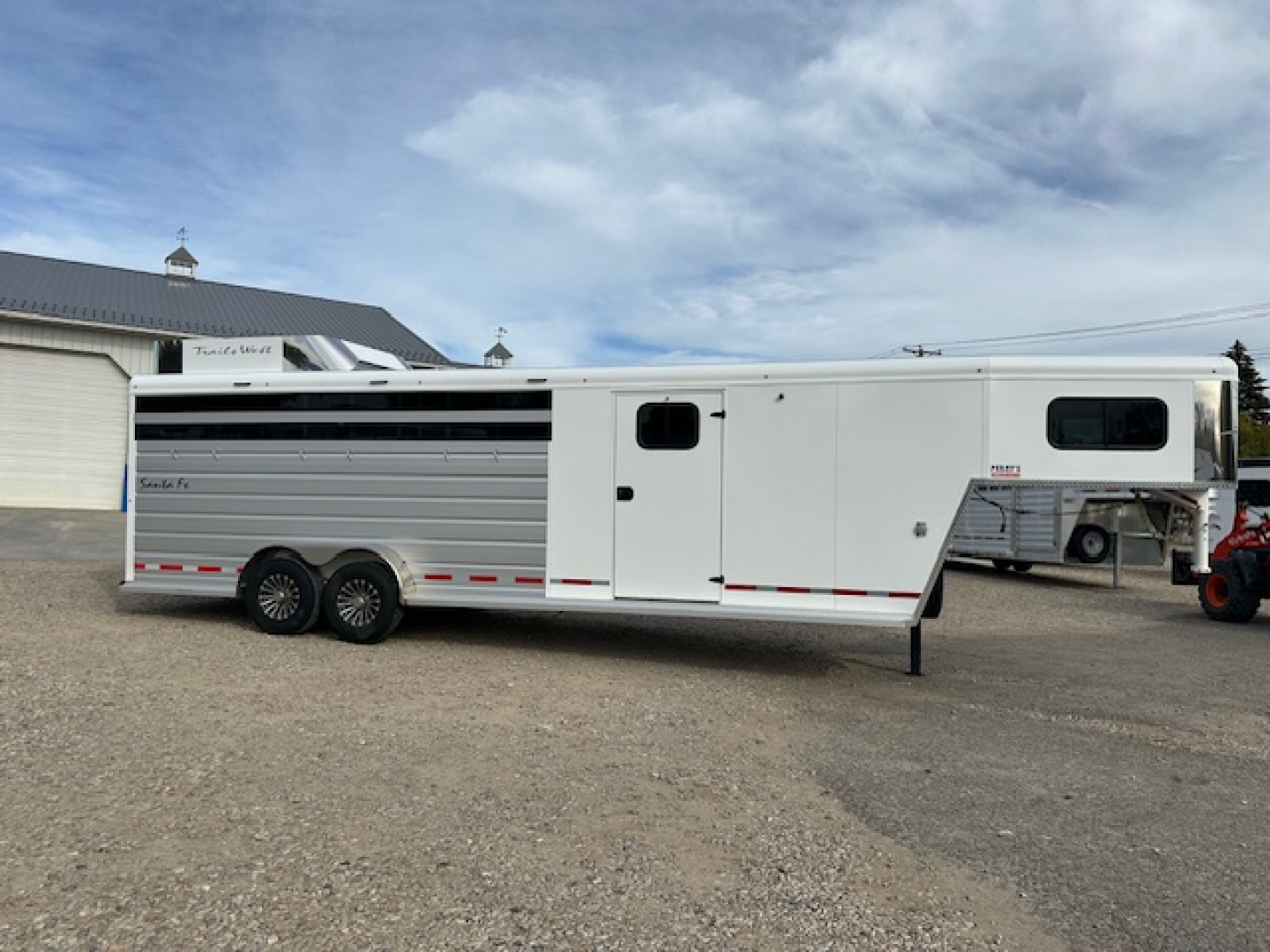 New 2026 Trails West Santa Fe 26' Stock/Combo