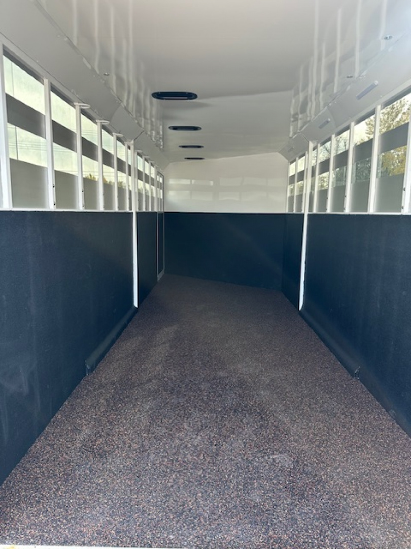 New 2026 Trails West Santa Fe 26' Stock/Combo