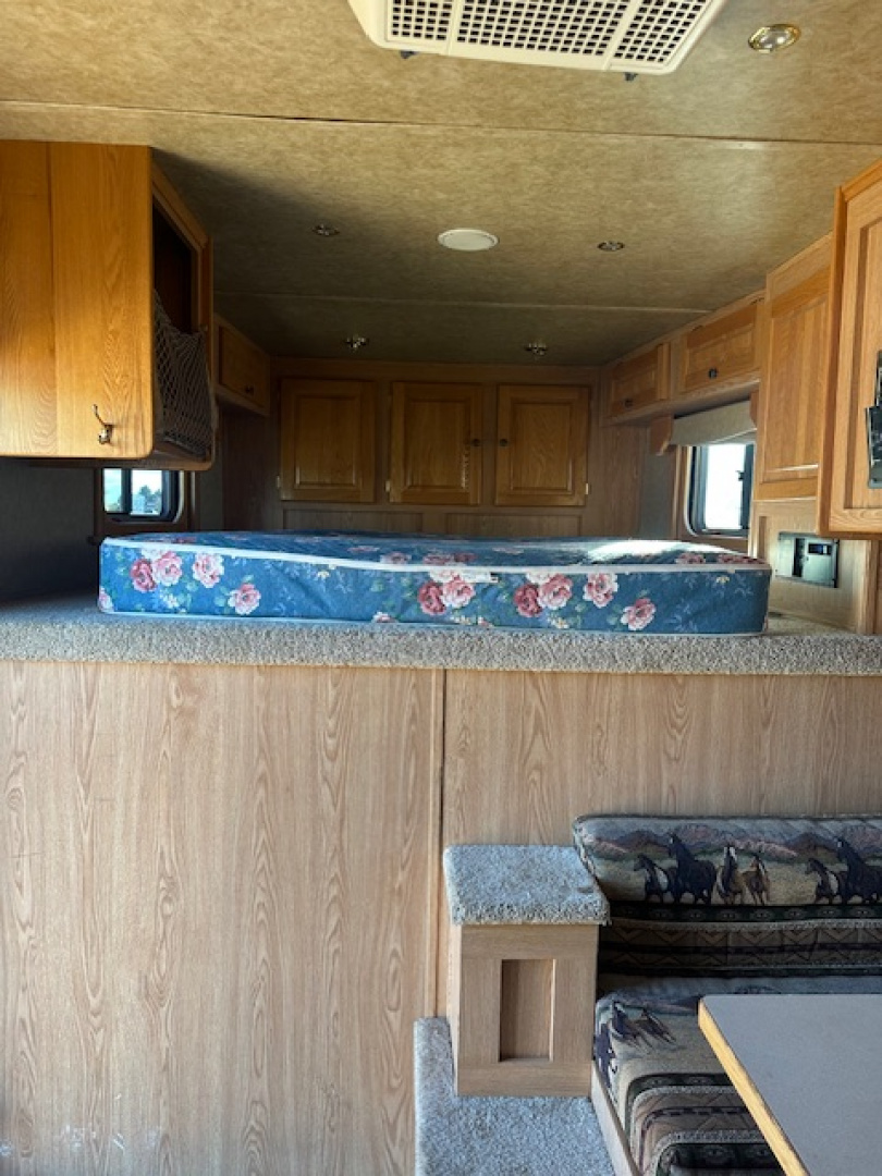 Used 2006 Exiss Trailers 4 Horse LQ