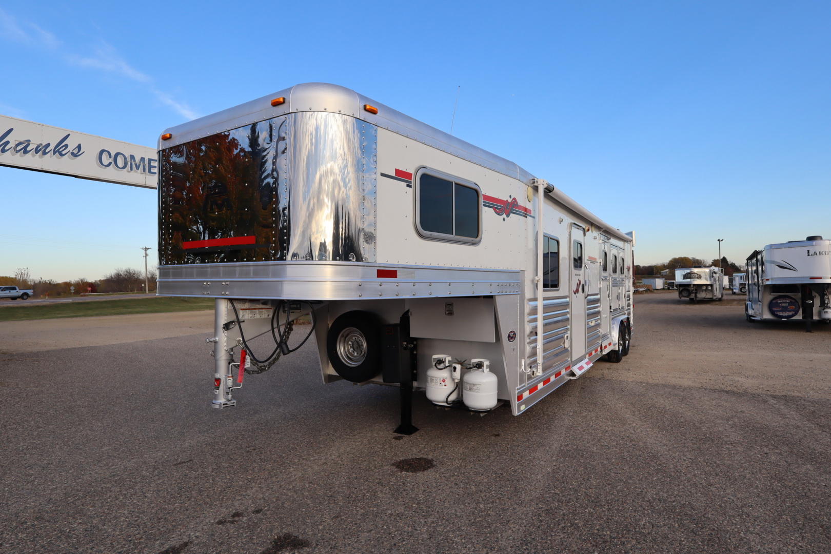 Used 2010 Platinum 3 Horse LQ Horse Trailer