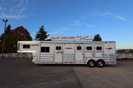 Used 2010 Platinum 3 Horse LQ Horse Trailer