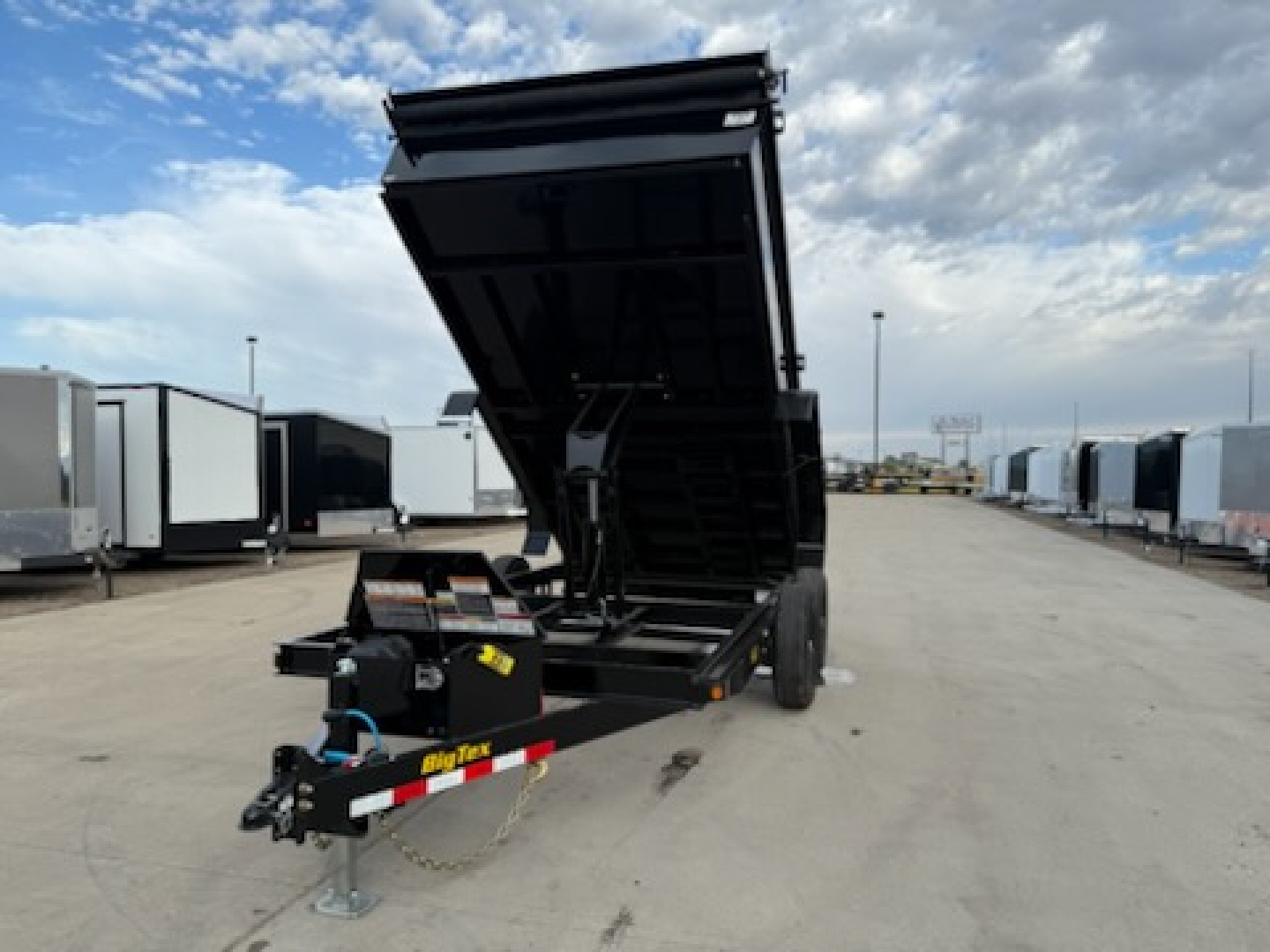 New 2026 Big Tex Trailers 14LX-14C2SA-BK Dump Trailer