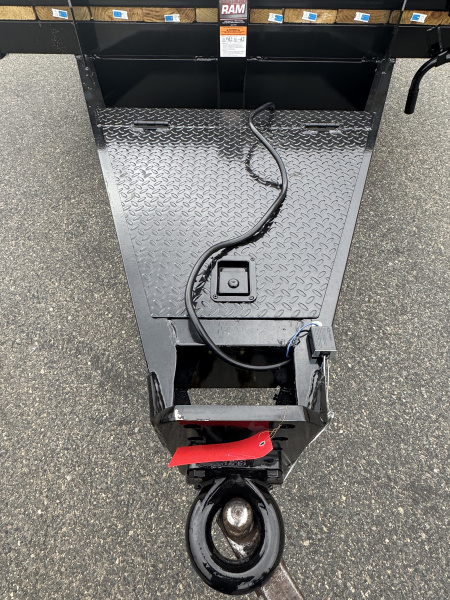 New 2026 Econoline 83"X22' Equipment Trailer 10K Axles