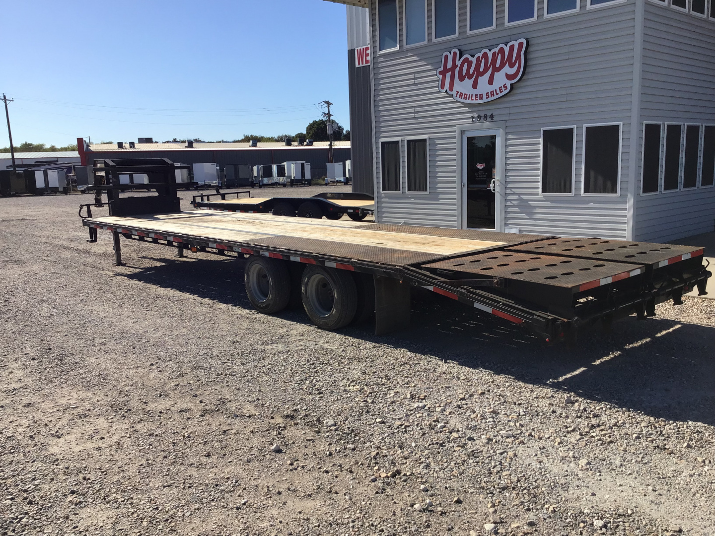 Used 2022 Texline 102"x32' GN Flatbed w/ Monster Ramps