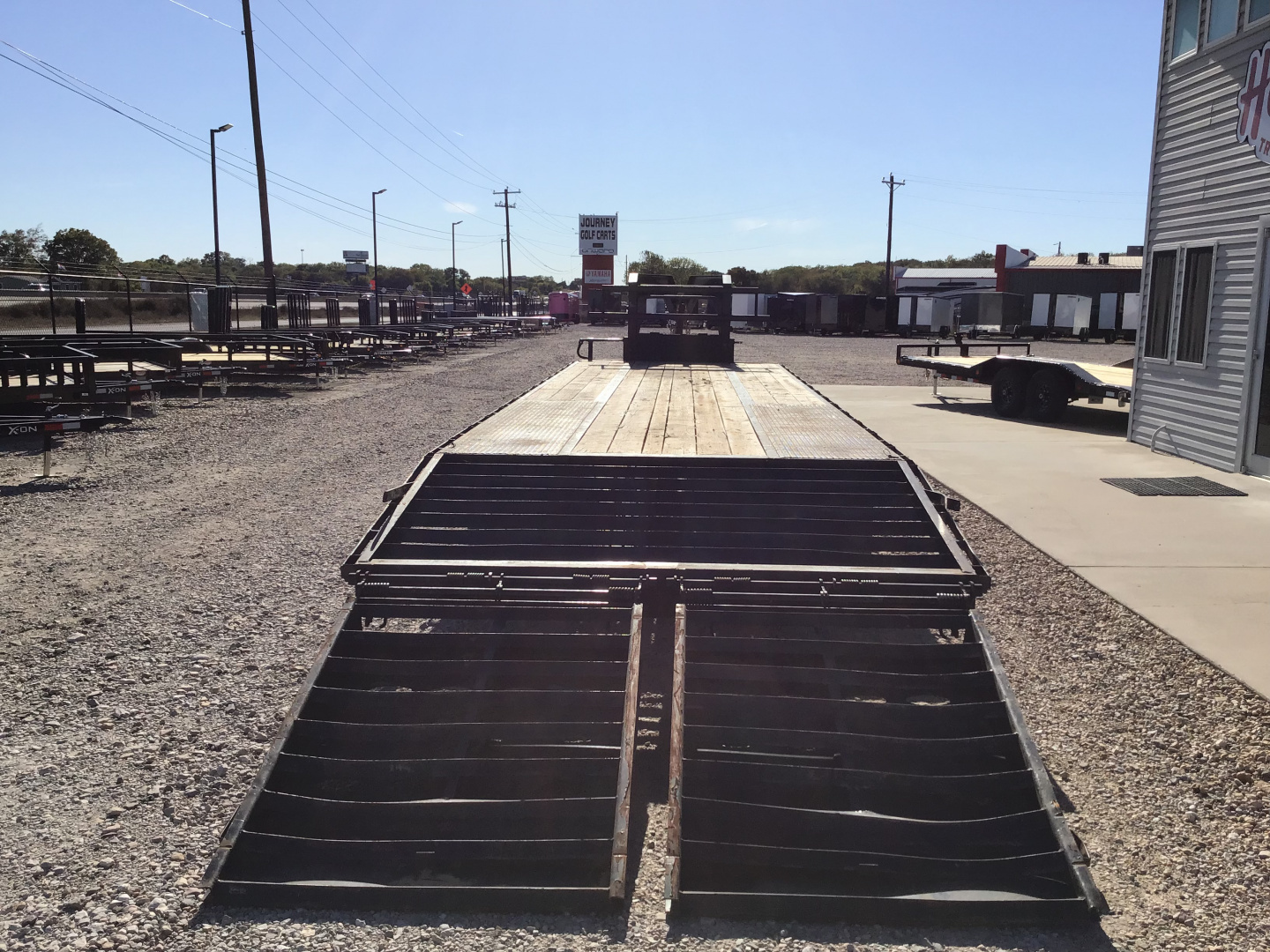 Used 2022 Texline 102"x32' GN Flatbed w/ Monster Ramps