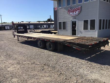 Used 2022 Texline 102"x32' GN Flatbed w/ Monster Ramps