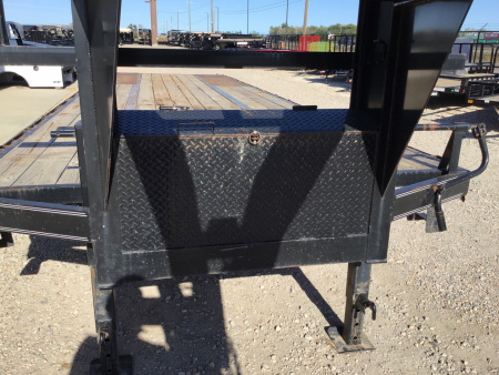 Used 2022 Texline 102"x32' GN Flatbed w/ Monster Ramps