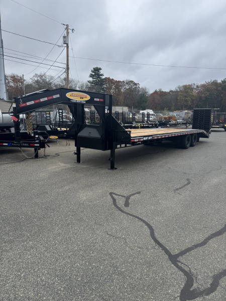 New 2026 Econoline 102 X25'+5' 10 Ton Deckover Equipment Trailer