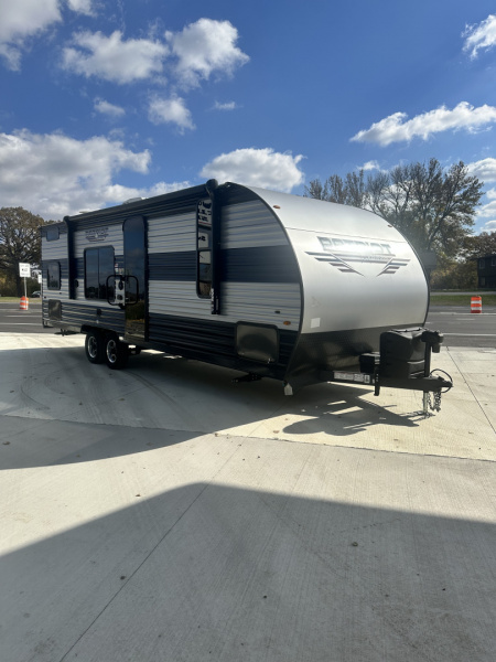 Used CONSIGNMENT - 2022 Forest River Grey Wolf 26DJSE Travel Trailer