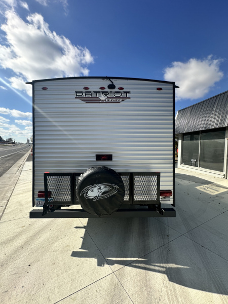 Used CONSIGNMENT - 2022 Forest River Grey Wolf 26DJSE Travel Trailer