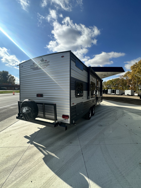Used CONSIGNMENT - 2022 Forest River Grey Wolf 26DJSE Travel Trailer