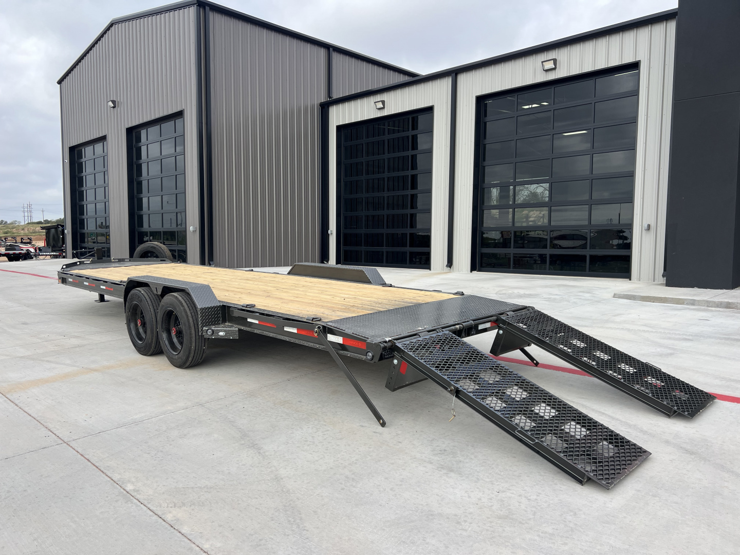 New 2026 MAXX-D 83"x24' 16k I-Beam Equipment Trailer – EHX