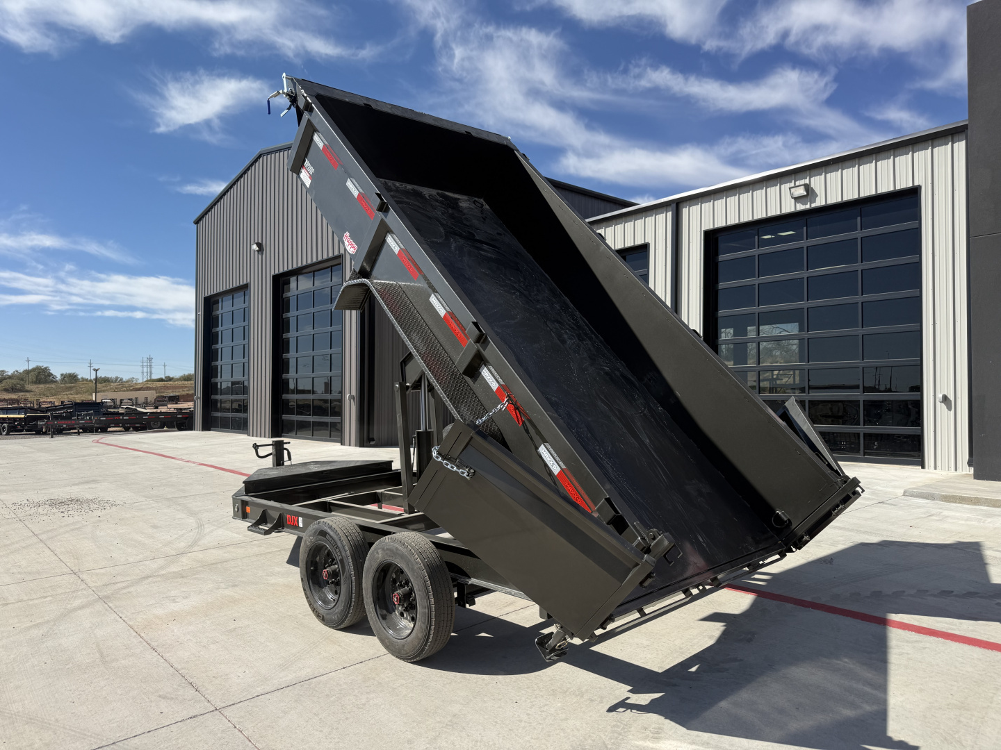 New 2026 MAXX-D 83”x14' Bumper Pull Dump w/ 24” Sides – DJX for