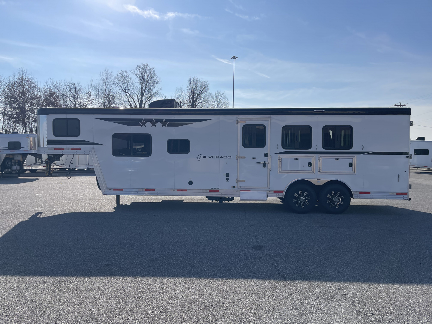 New 2026 Bison Trailers SV8311B Horse Trailer