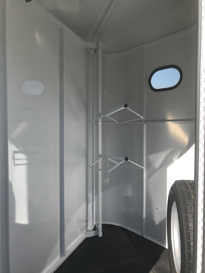 Used 2022 Bee 2 Horse Durango W/DR Horse Trailer