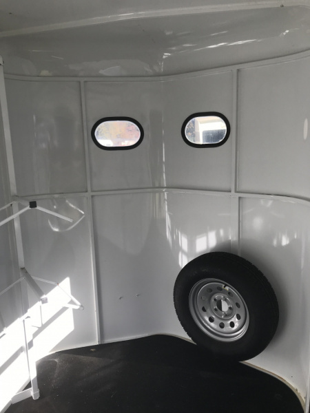 Used 2022 Bee 2 Horse Durango W/DR Horse Trailer