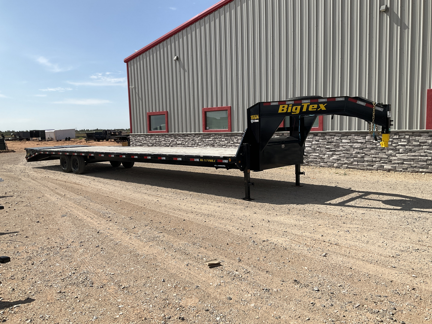 Used 2025 Big Tex 102"x40' GN Flatbed w/ Mega Ramps
