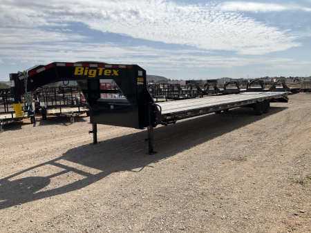Used 2025 Big Tex 102"x40' GN Flatbed w/ Mega Ramps