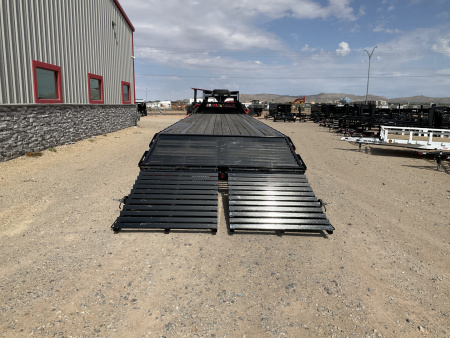 Used 2025 Big Tex 102"x40' GN Flatbed w/ Mega Ramps