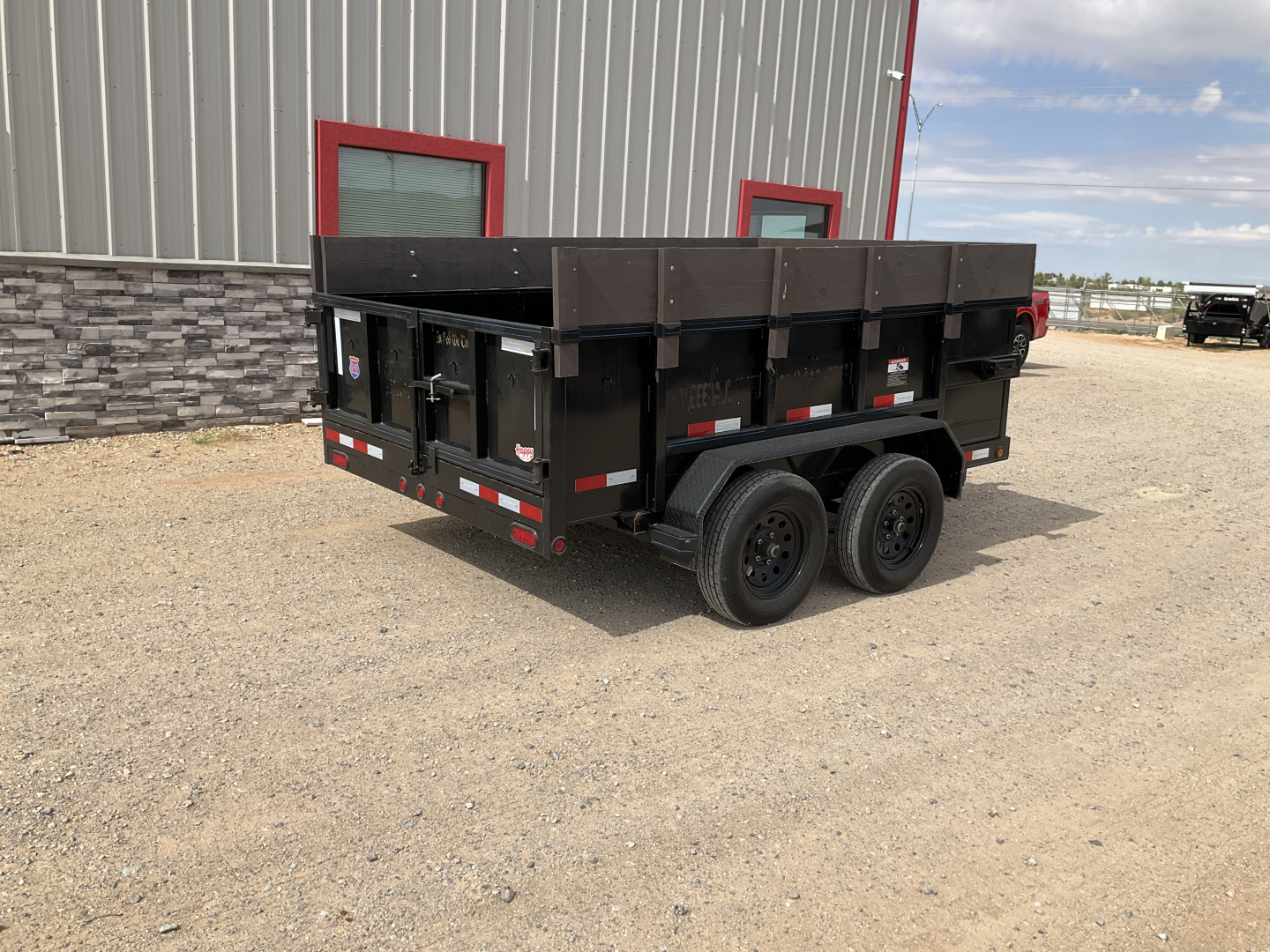 Used 2025 Chuy's 72"x10' Dump w/ 36" Sides