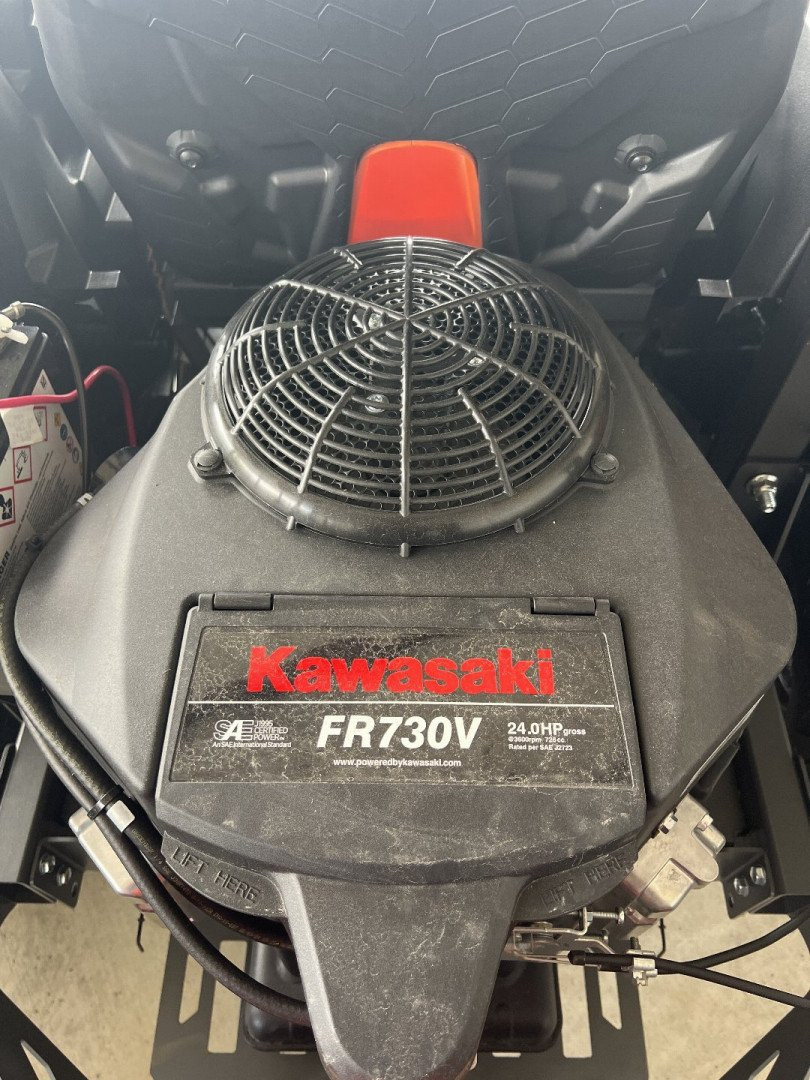 New 2025 Spartan SZDE1K60730KR Lawn Mowers