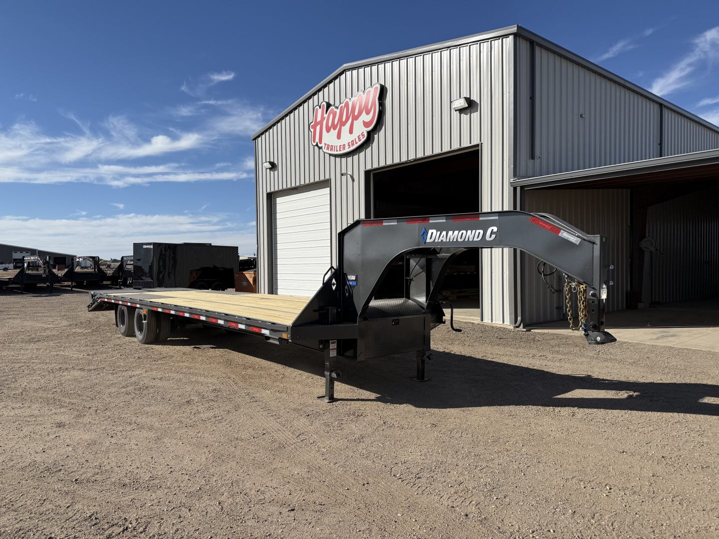 New 2026 Diamond C 102"x32' Engineered Beam FMAX212 w/ Max Ramps