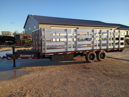 New 2026 Diamond C Trailers DEC208 20X102