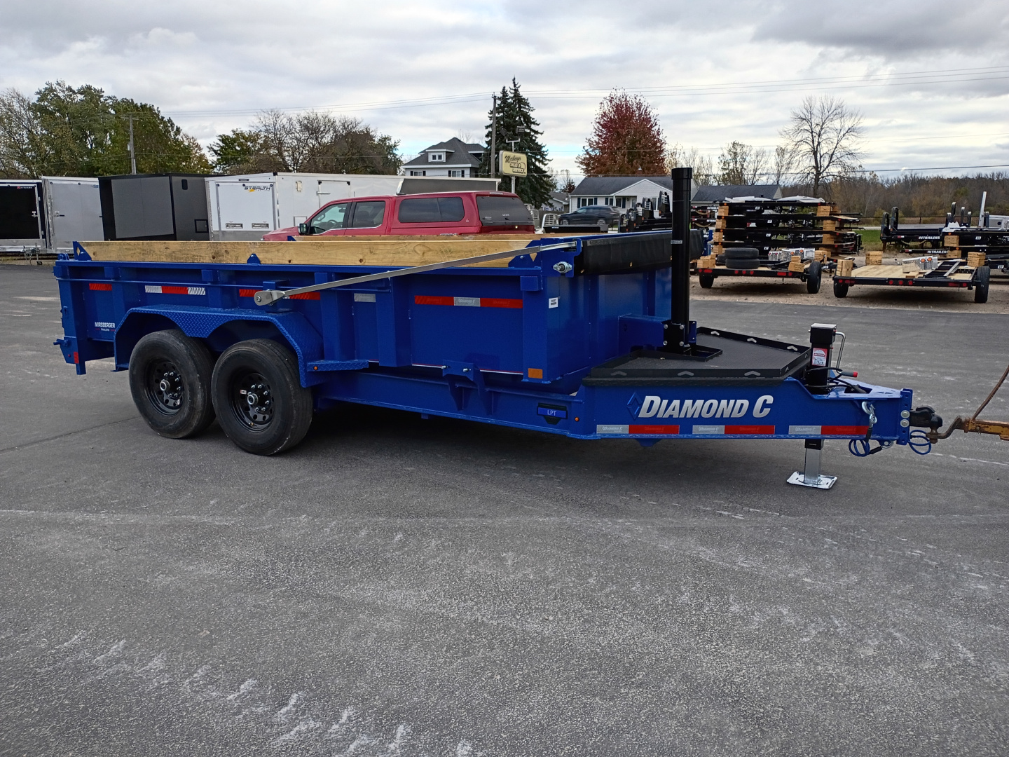 New 2026 Diamond C Trailers LPT207 14X82
