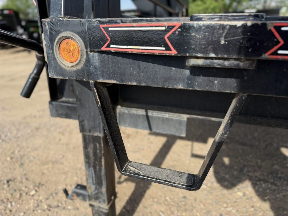 Used 2022 Diamond T 8.5-35+5Deck Over Goose Neck w/ MAXX RAMPS