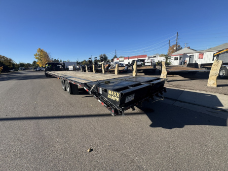 Used 2022 Diamond T 8.5-35+5DeckOverGooseNeckMAXX