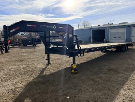 Used 2022 Diamond T 8.5-35+5DeckOverGooseNeckMAXX