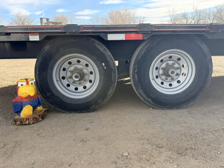 Used 2022 Diamond T 8.5-35+5DeckOverGooseNeckMAXX