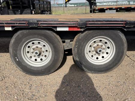 Used 2022 Diamond T 8.5-35+5Deck Over Goose Neck w/ MAXX RAMPS