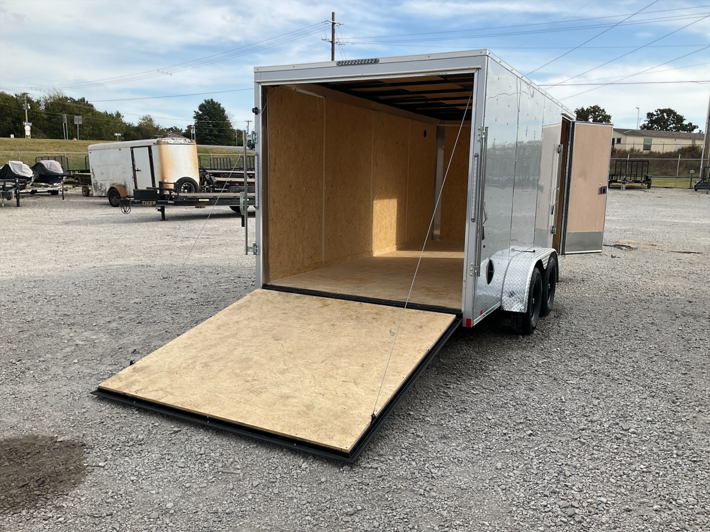 New 2026 Look 7'x16' Enclosed Cargo Trailer - ST DLX