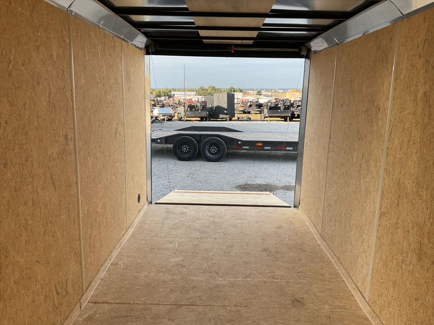 New 2026 Look 7'x16' Enclosed Cargo Trailer - ST DLX